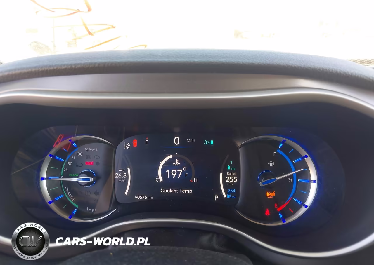 2021 Chrysler Pacifica Hybrid Touring L VIN:2C4RC1L73MR590087 - 7