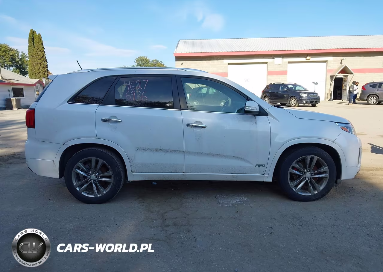 2014 Kia Sorento Limited V6 VIN:5XYKWDA76EG465829 - 14