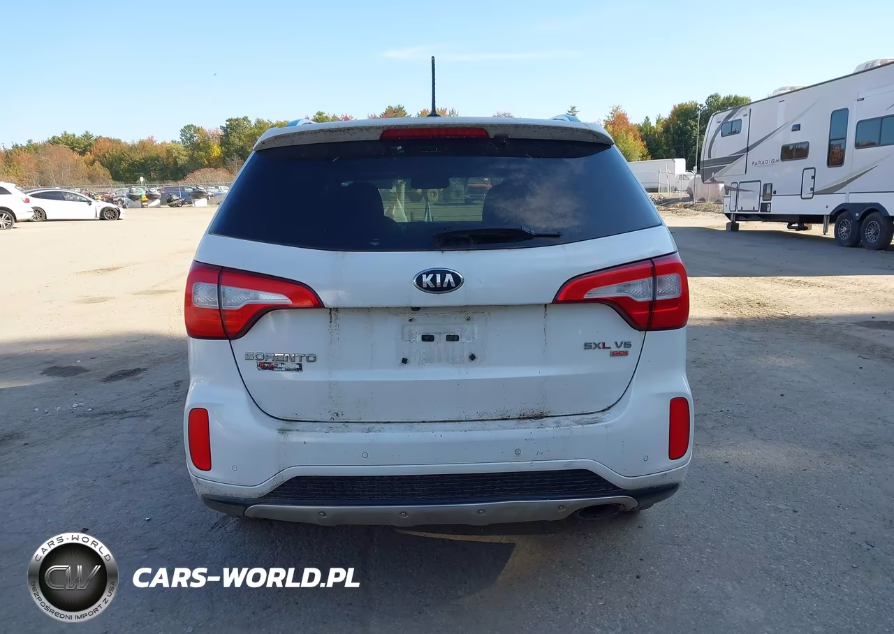 2014 Kia Sorento Limited V6 VIN:5XYKWDA76EG465829 - 15