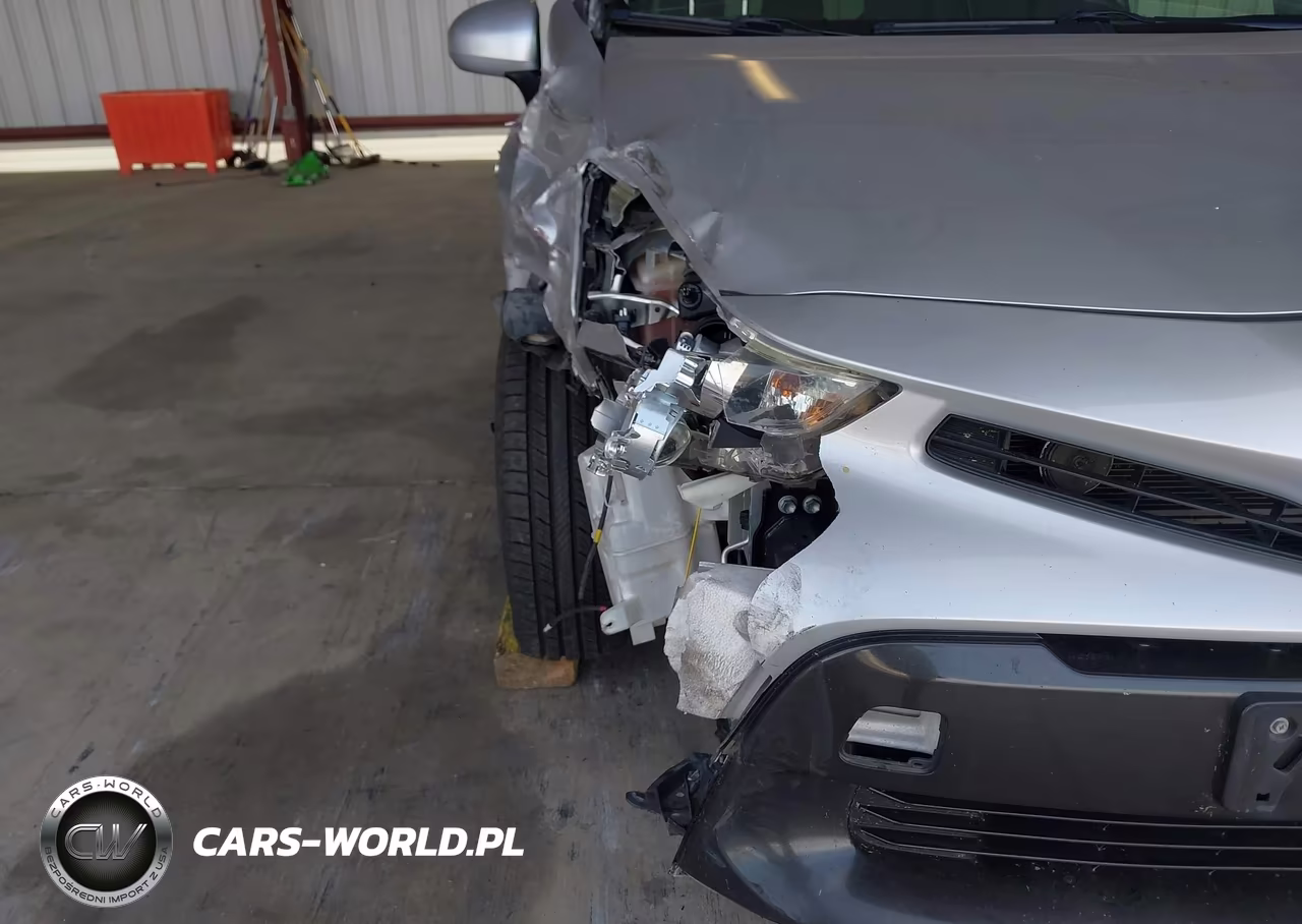 2016 Toyota Prius V Four VIN:JTDZN3EU7GJ048749 - 13