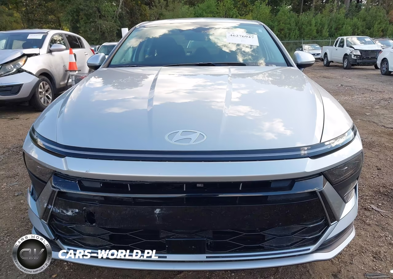 2026 Hyundai Sonata Hybrid Blue VIN:KMHL24JJ5TA187722 - 13