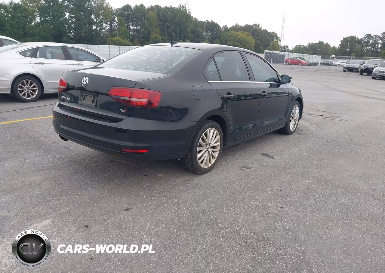 2016 Volkswagen Jetta 1.8T Sel VIN:3VWL07AJ2GM379679 - 4
