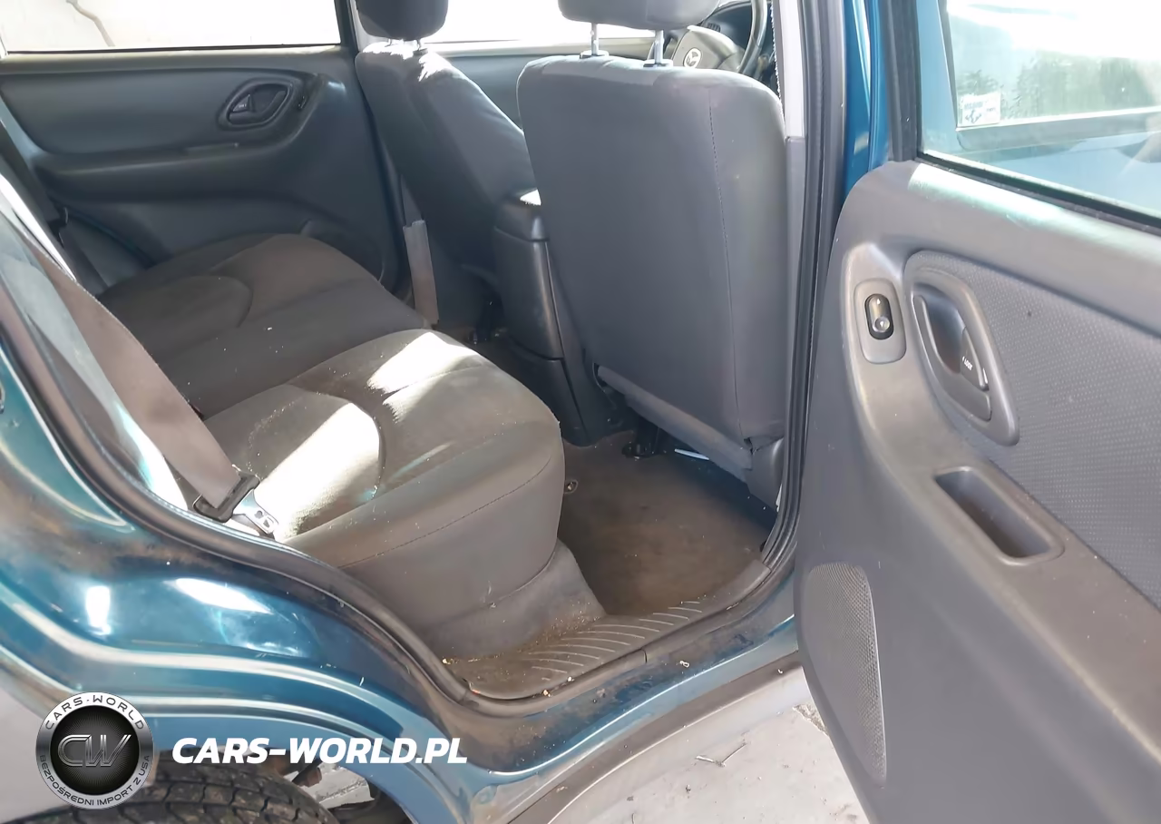 2005 Mazda Tribute I VIN:4F2YZ92Z45KM14435 - 8
