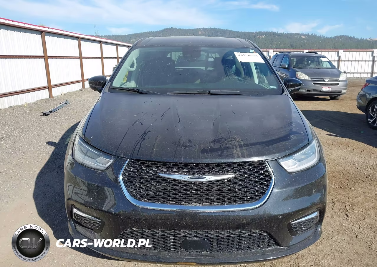 2024 Chrysler Pacifica Touring L VIN:2C4RC1BG7RR101750 - 13