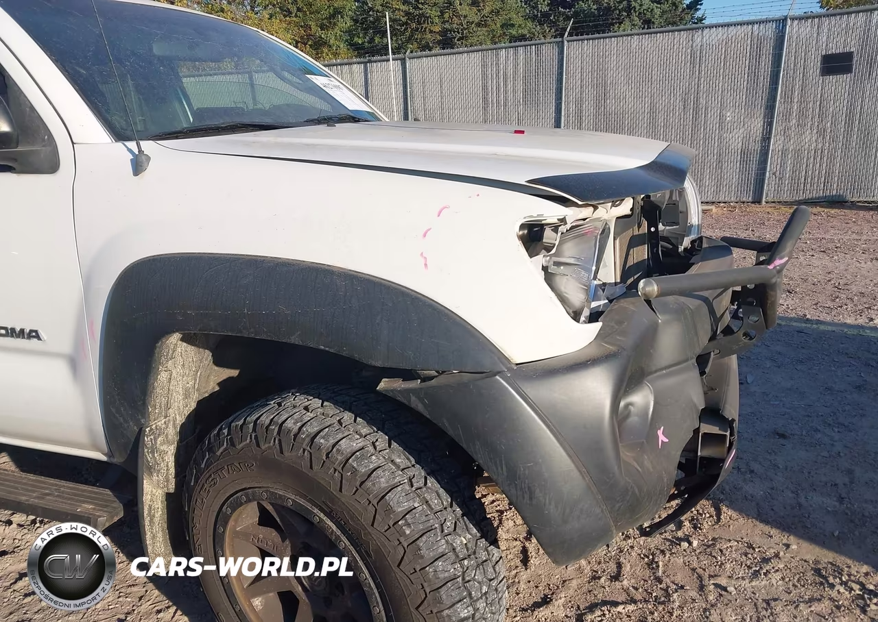 2007 Toyota Tacoma Base V6 VIN:5TEUU42N57Z469827 - 12