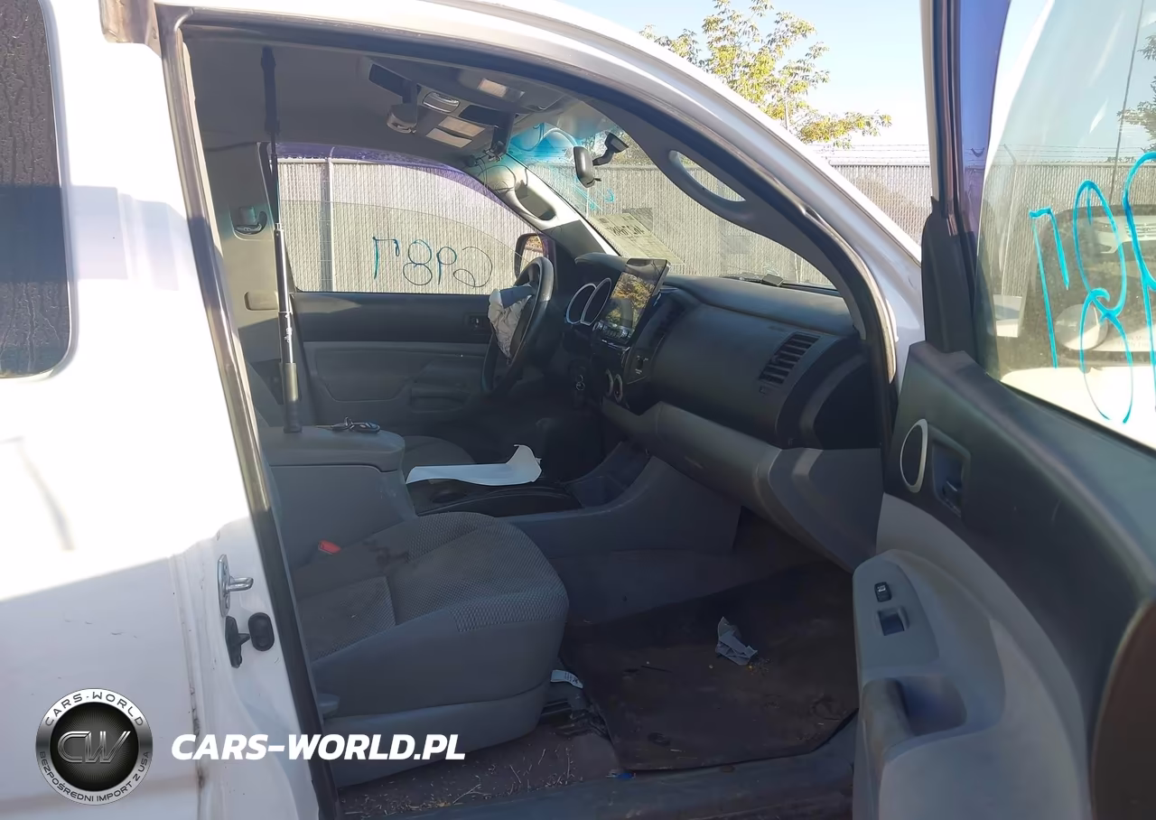 2007 Toyota Tacoma Base V6 VIN:5TEUU42N57Z469827 - 5