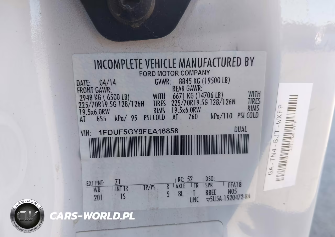 2015 Ford F-550 Chassis Xl VIN:1FDUF5GY9FEA16858 - 9