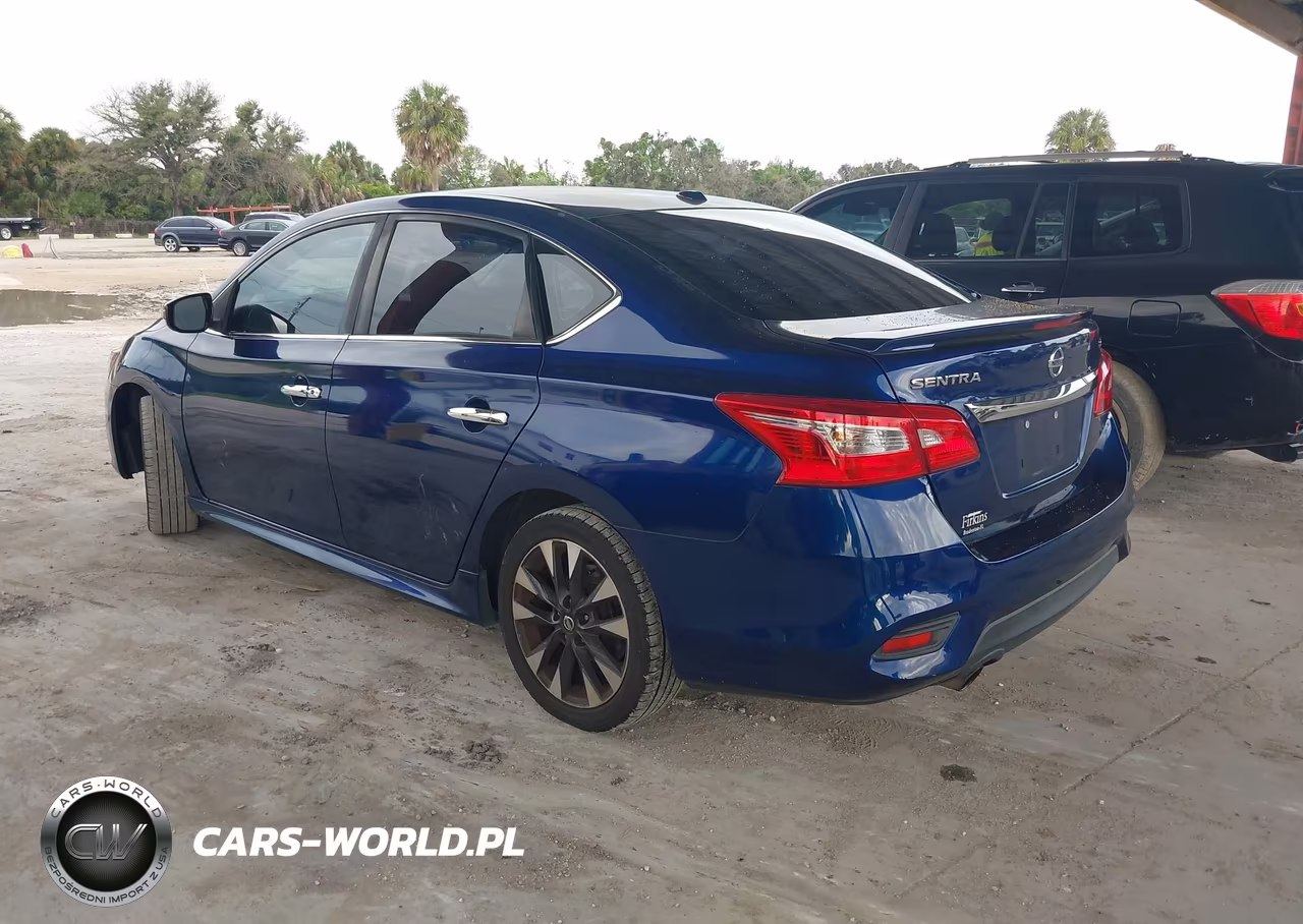 2017 Nissan Sentra Sr VIN:3N1AB7AP9HY238713 - 3