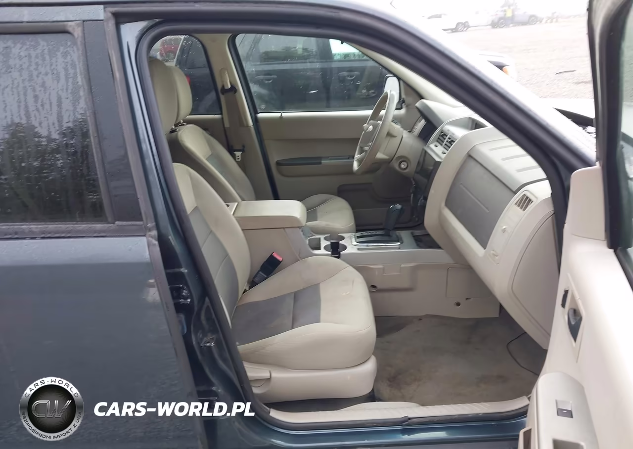 2008 Ford Escape Xlt VIN:1FMCU93128KD84031 - 18