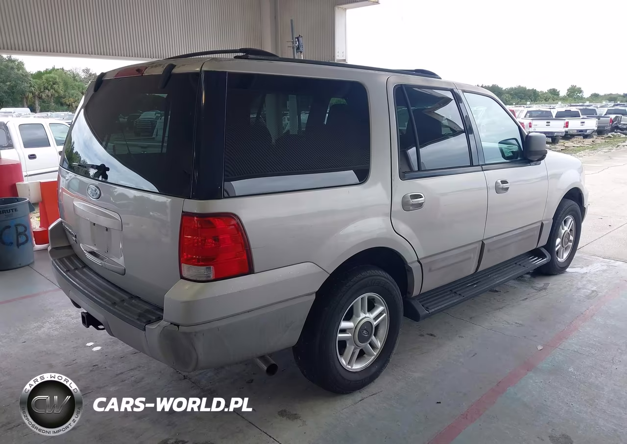 2003 Ford Expedition Xlt VIN:1FMRU15W03LA61281 - 4