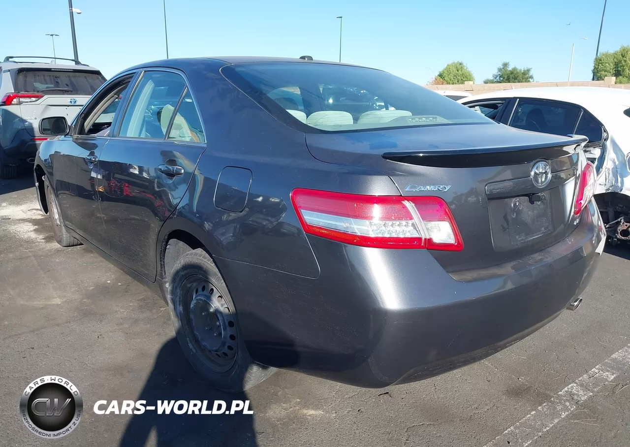 2010 Toyota Camry Le VIN:4T1BF3EK8AU046037 - 3
