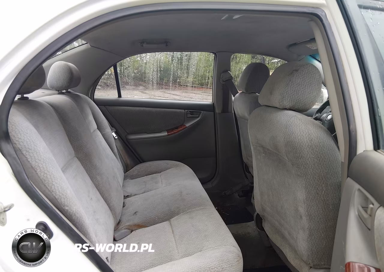2004 Toyota Corolla Le VIN:2T1BR32E84C300793 - 8