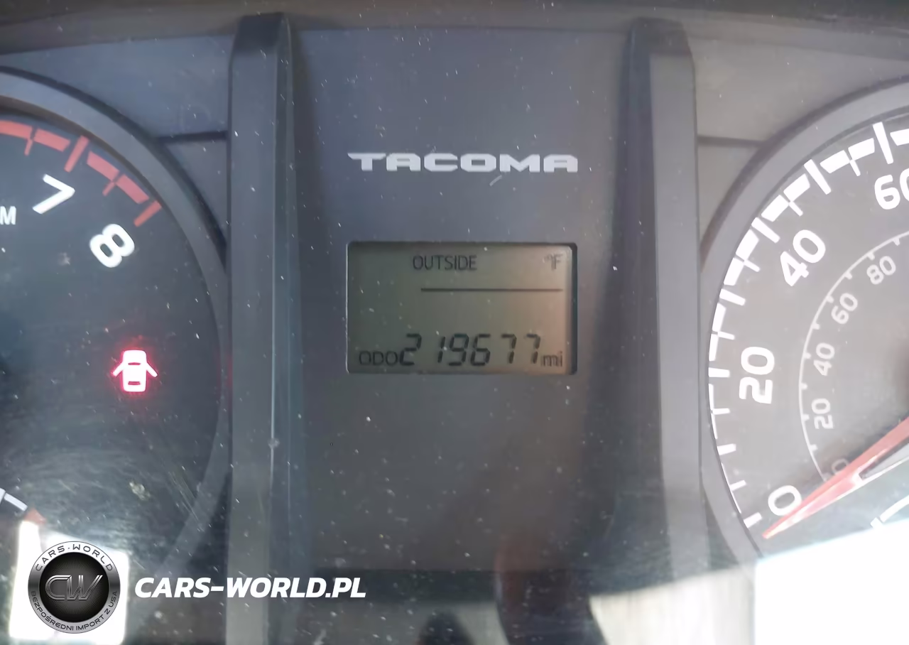 2016 Toyota Tacoma Sr VIN:5TFRX5GN7GX061459 - 16