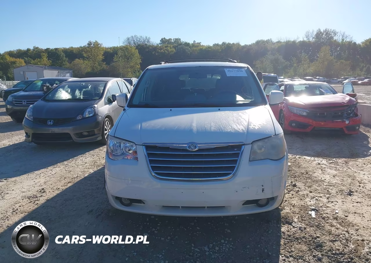 2010 Chrysler Town & Country Touring VIN:2A4RR5D15AR289164 - 13