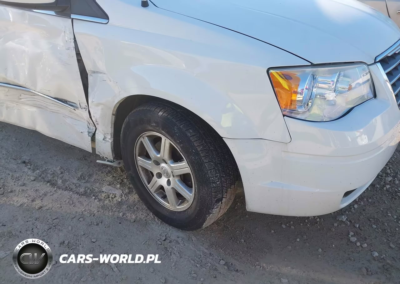 2010 Chrysler Town & Country Touring VIN:2A4RR5D15AR289164 - 6