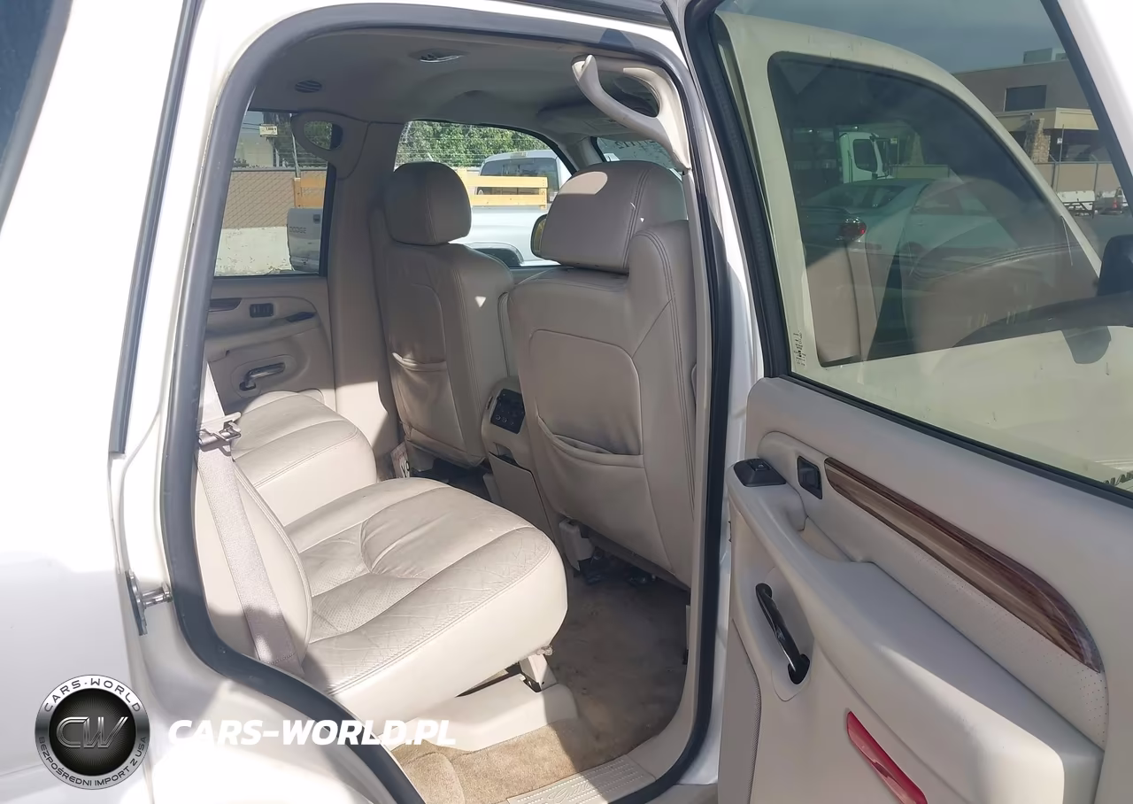 2004 Cadillac Escalade Standard VIN:1GYEK63N84R268199 - 8