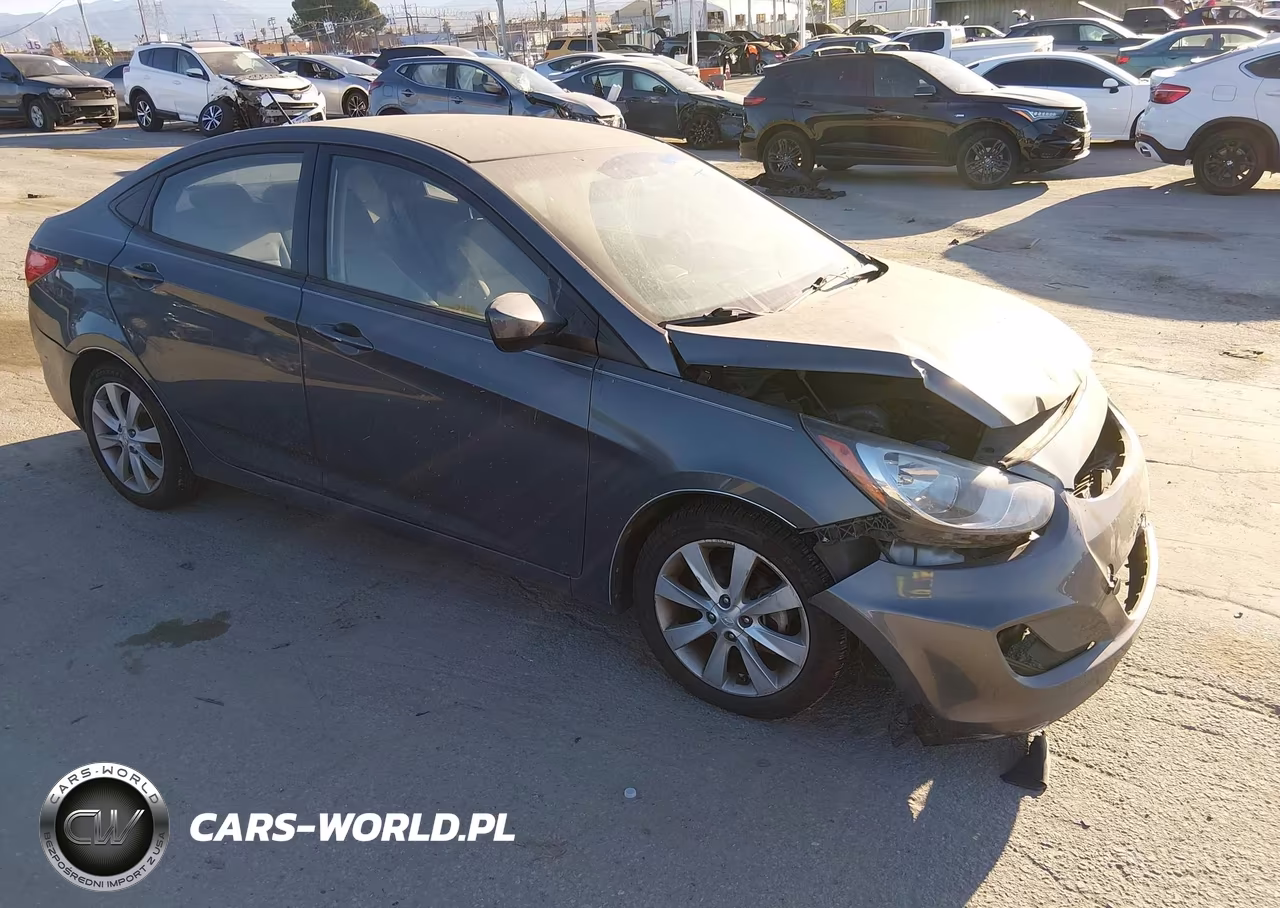 2012 Hyundai Accent Gls