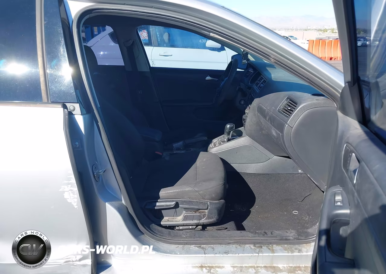 2015 Volkswagen Jetta 2.0L S VIN:3VW2K7AJ3FM326686 - 5