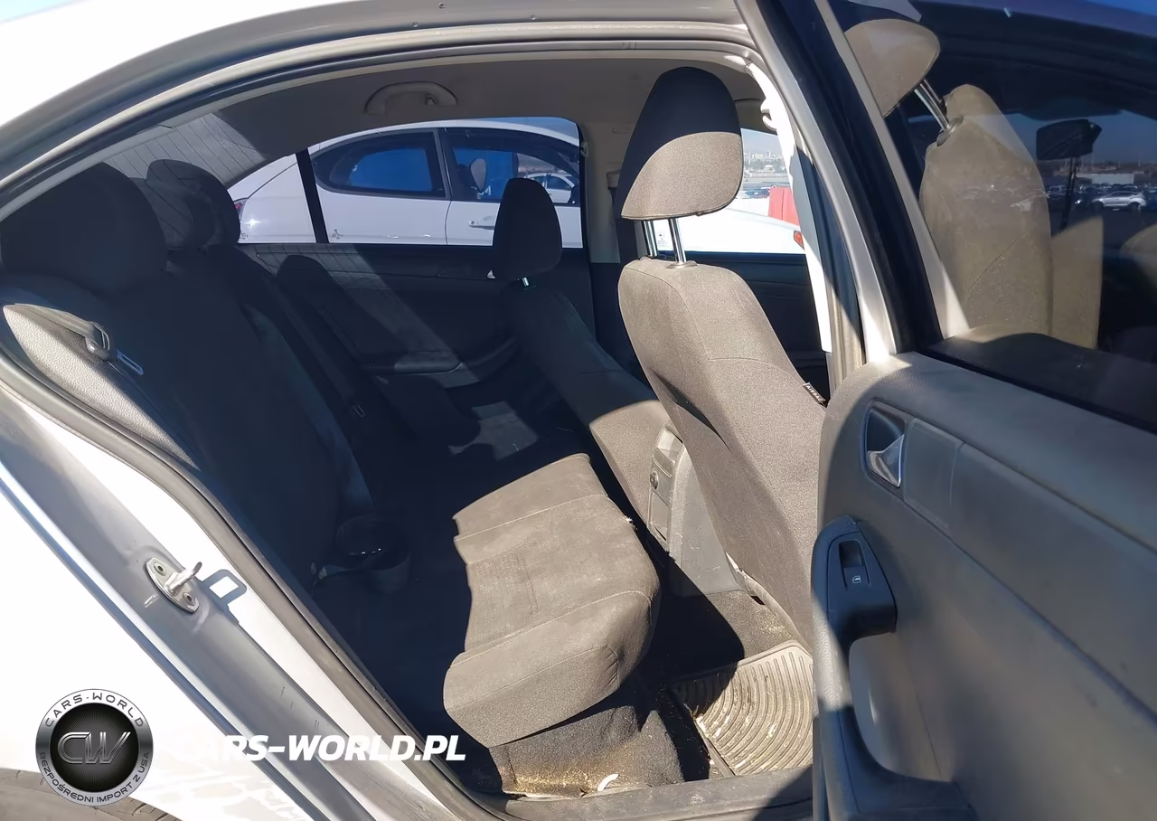 2015 Volkswagen Jetta 2.0L S VIN:3VW2K7AJ3FM326686 - 8