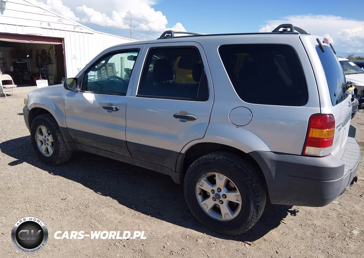 2007 Ford Escape Xlt-Xlt Sport VIN:1FMYU93167KA21767 - 3