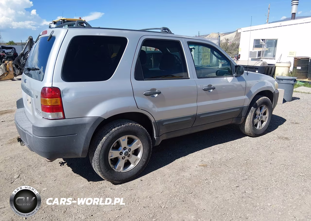 2007 Ford Escape Xlt-Xlt Sport VIN:1FMYU93167KA21767 - 4