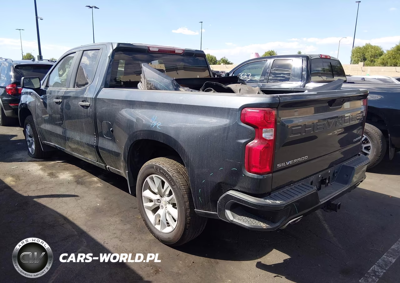 2021 Chevrolet Silverado 1500 2Wd Standard Bed Custom VIN:1GCRWBEF1MZ146052 - 3