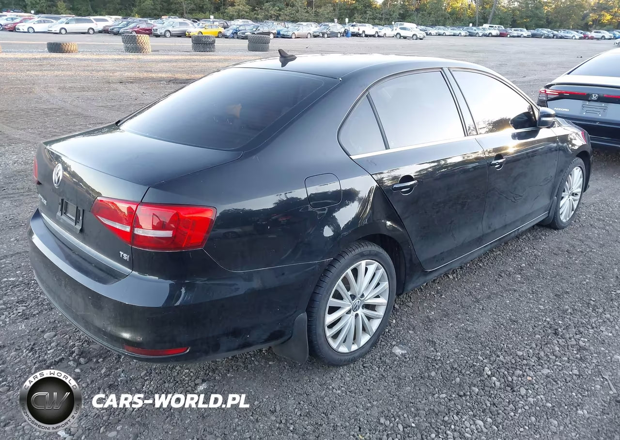 2015 Volkswagen Jetta 1.8T Se VIN:3VWD17AJ5FM309836 - 4