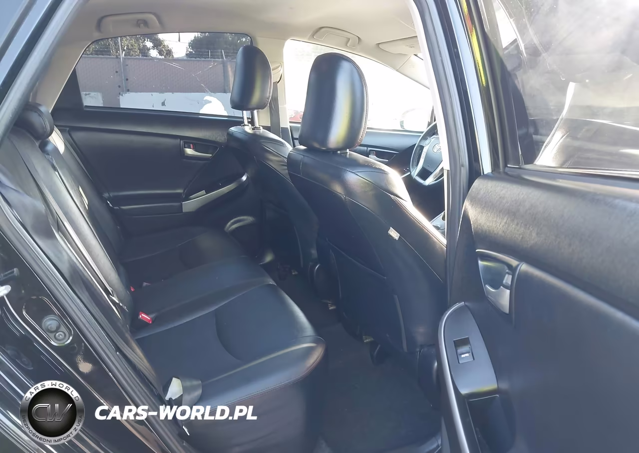 2013 Toyota Prius Three Se VIN:JTDKN3DU9D5590944 - 8