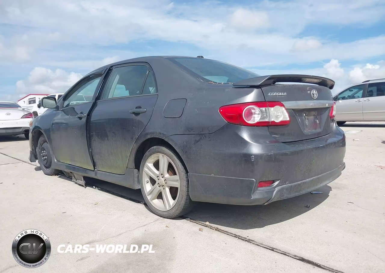 2013 Toyota Corolla S VIN:5YFBU4EE1DP156875 - 3
