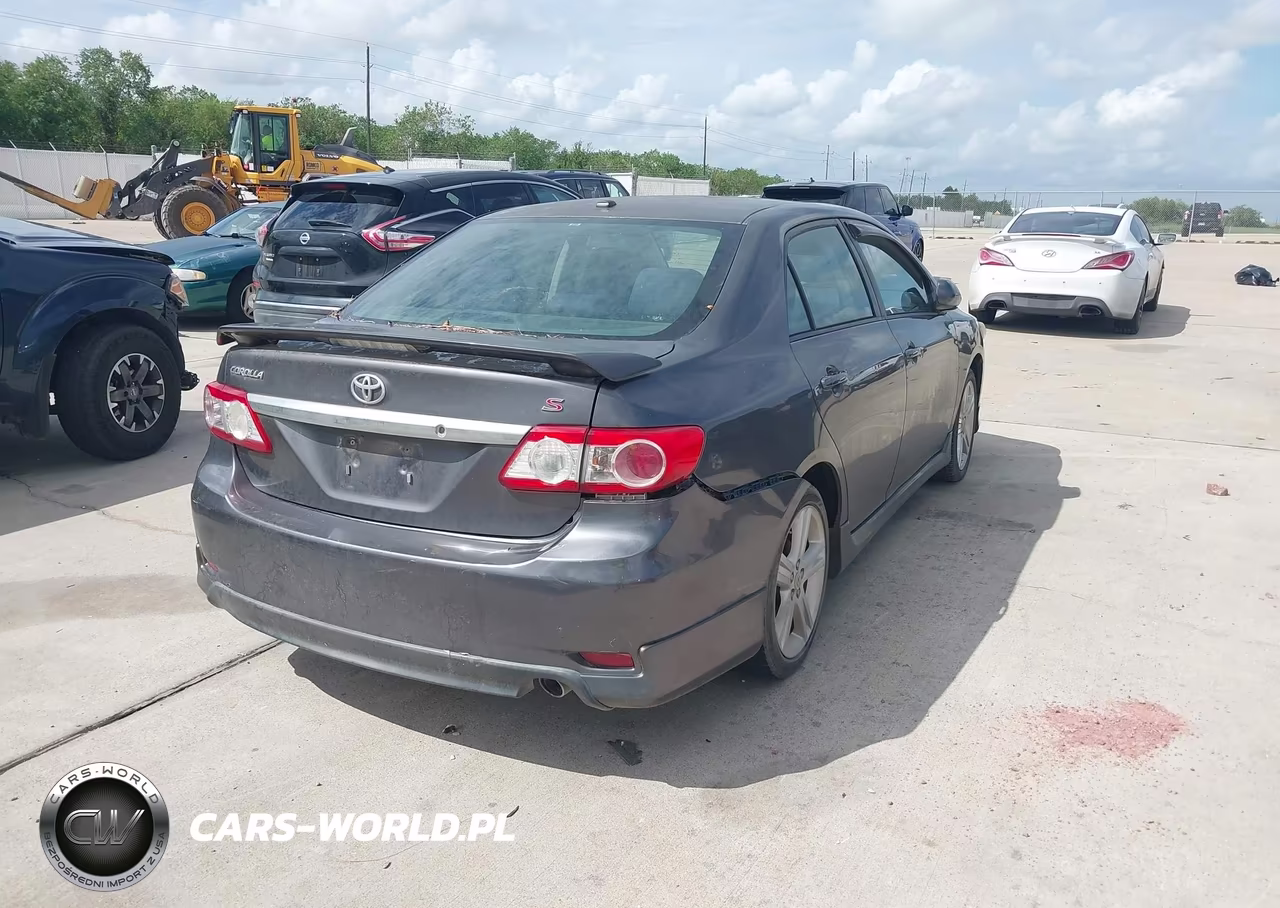 2013 Toyota Corolla S VIN:5YFBU4EE1DP156875 - 4