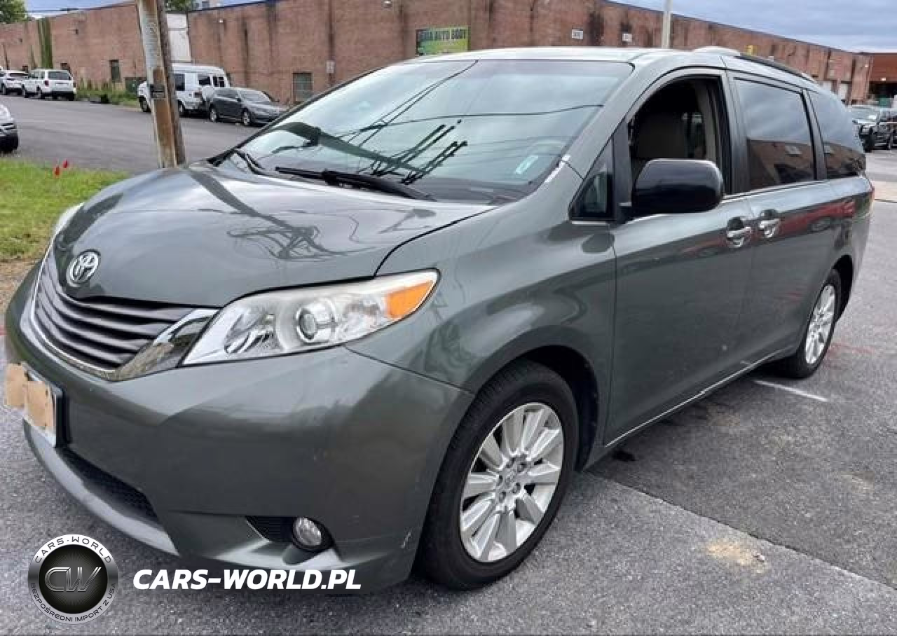 2013 Toyota Sienna Xle 8 Passenger VIN:5TDDK3DC2DS069115 - 2