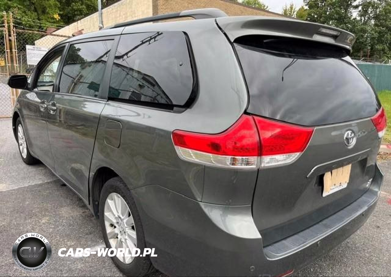 2013 Toyota Sienna Xle 8 Passenger VIN:5TDDK3DC2DS069115 - 3