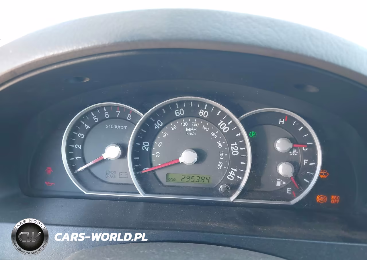 2007 Kia Sorento Lx VIN:KNDJD736X75718749 - 7