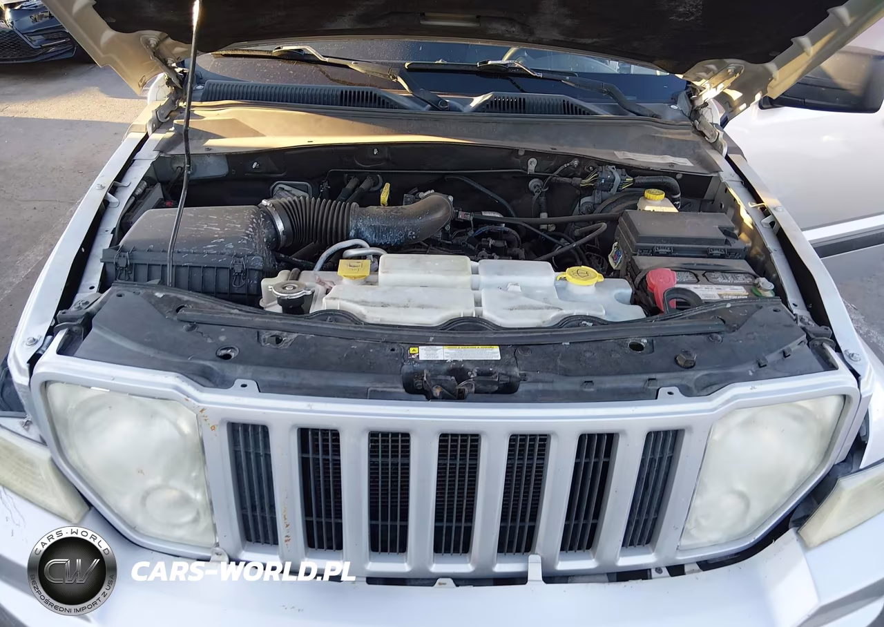 2011 Jeep Liberty Sport VIN:1J4PN2GK9BW535843 - 10