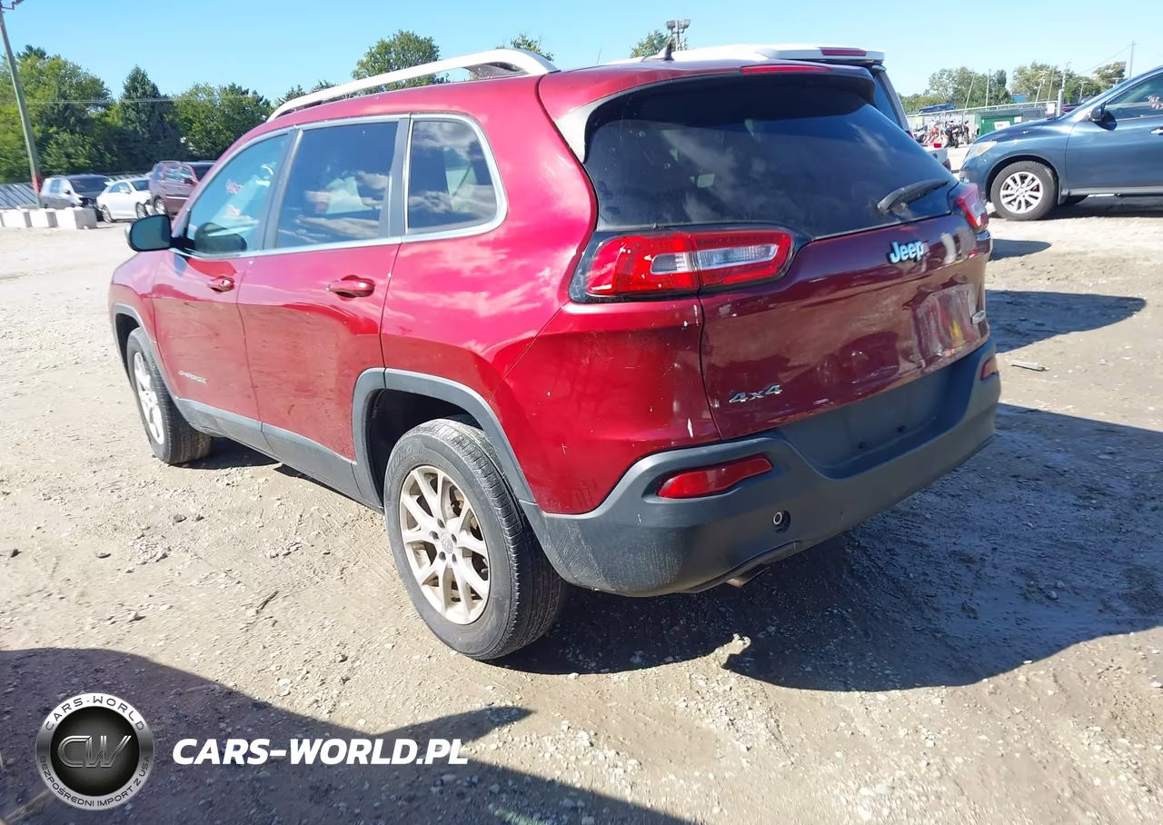 2014 Jeep Cherokee Latitude VIN:1C4PJMCBXEW230715 - 3