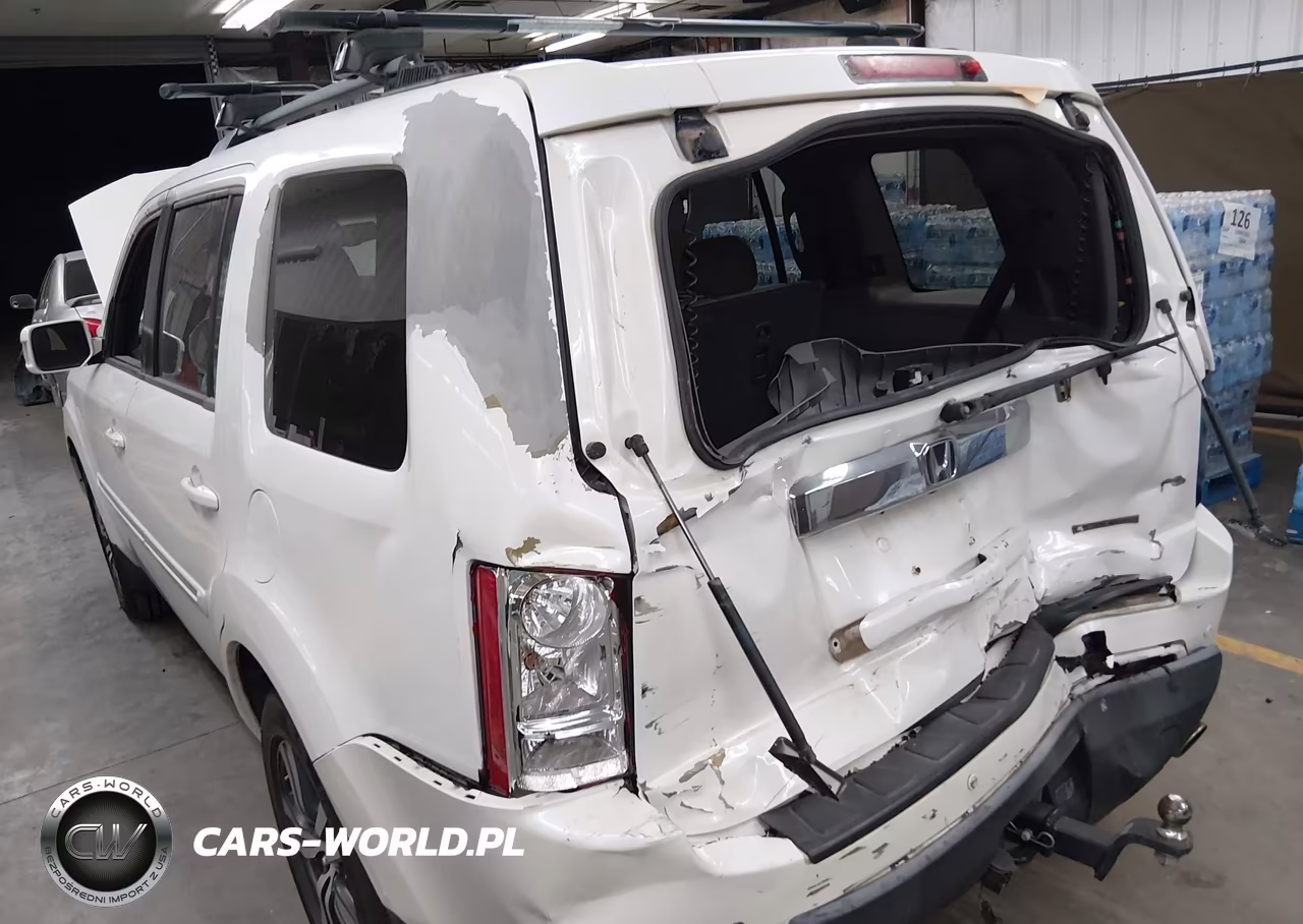 2011 Honda Pilot Touring VIN:5FNYF4H96BB093154 - 6