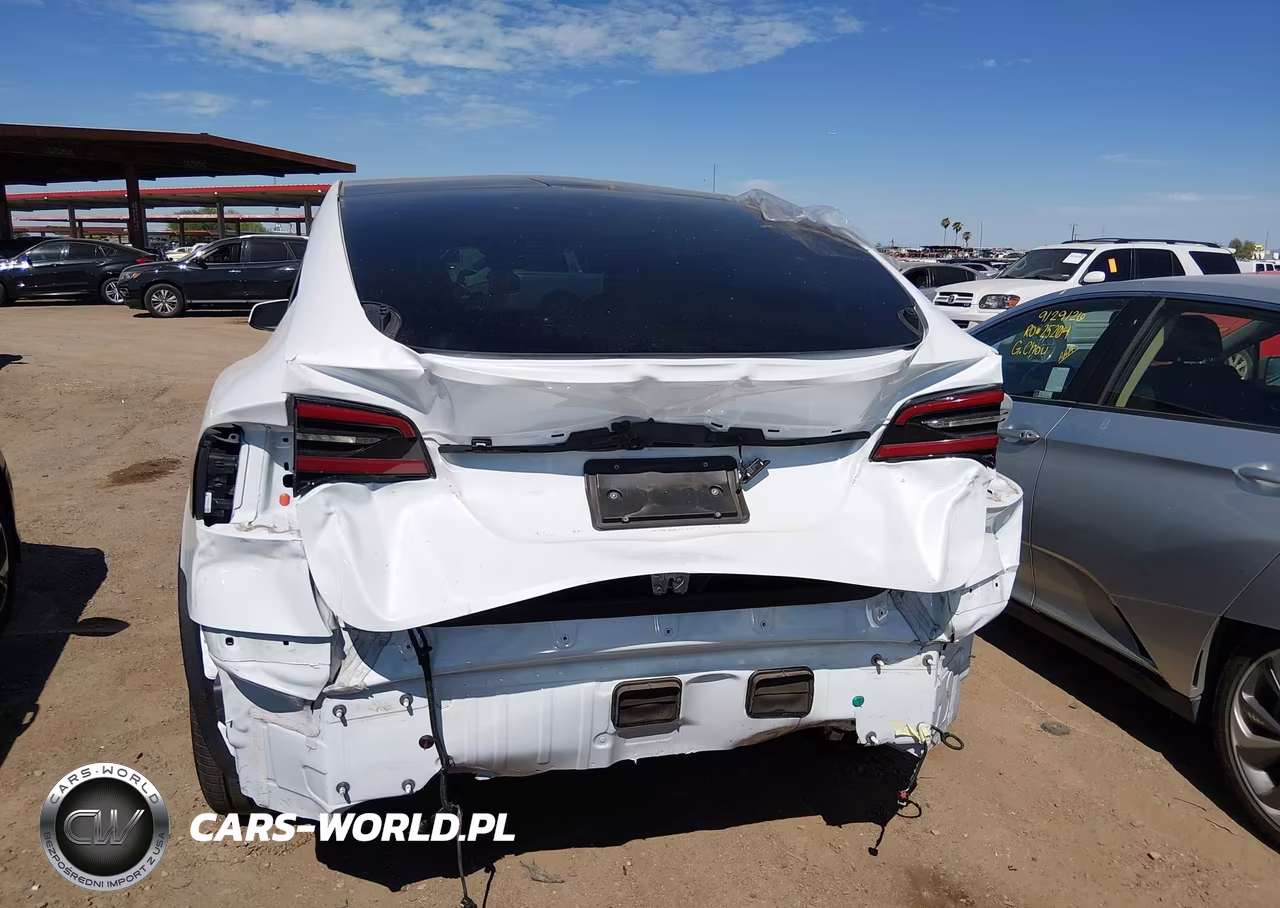 2025 Tesla Model X Long Range VIN:7SAXCBE58SF472007 - 15