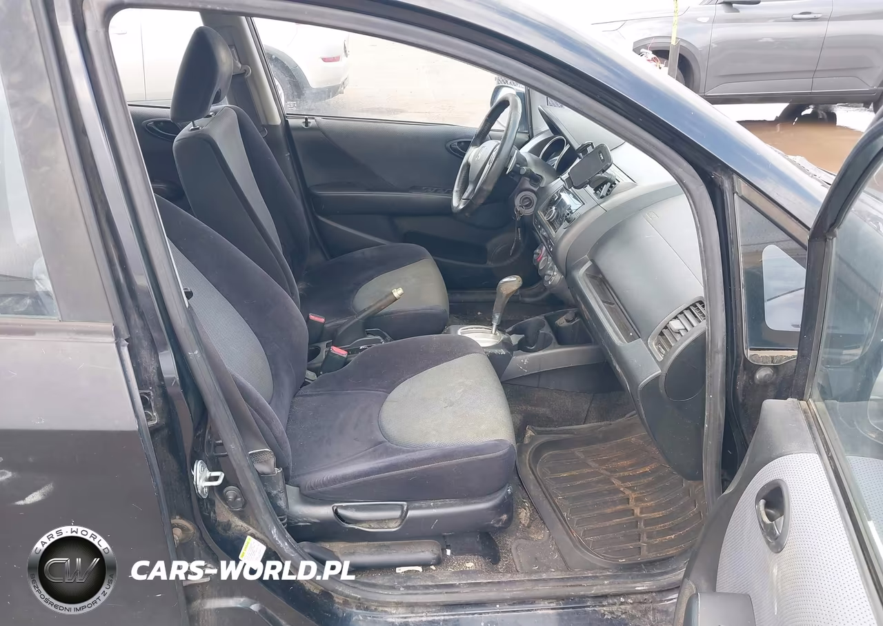 2007 Honda Fit Sport VIN:JHMGD38657S037541 - 5