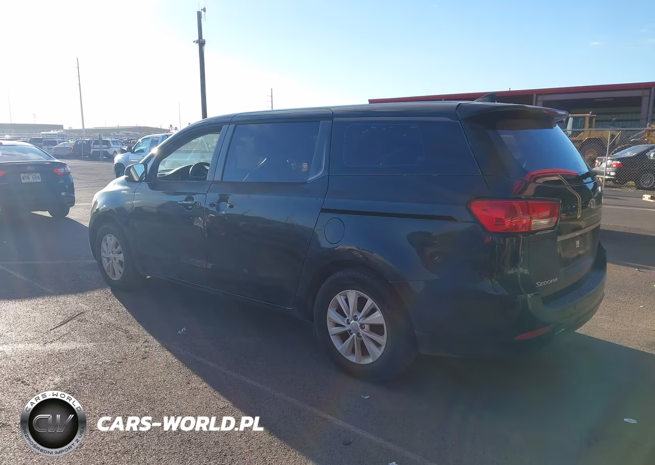 2015 Kia Sedona L VIN:KNDMA5C10F6026135 - 3