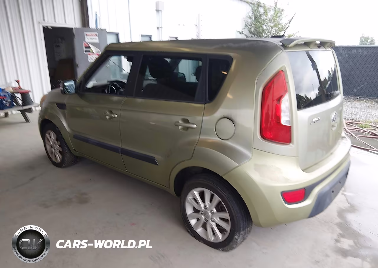 2013 Kia Soul + VIN:KNDJT2A64D7526235 - 3