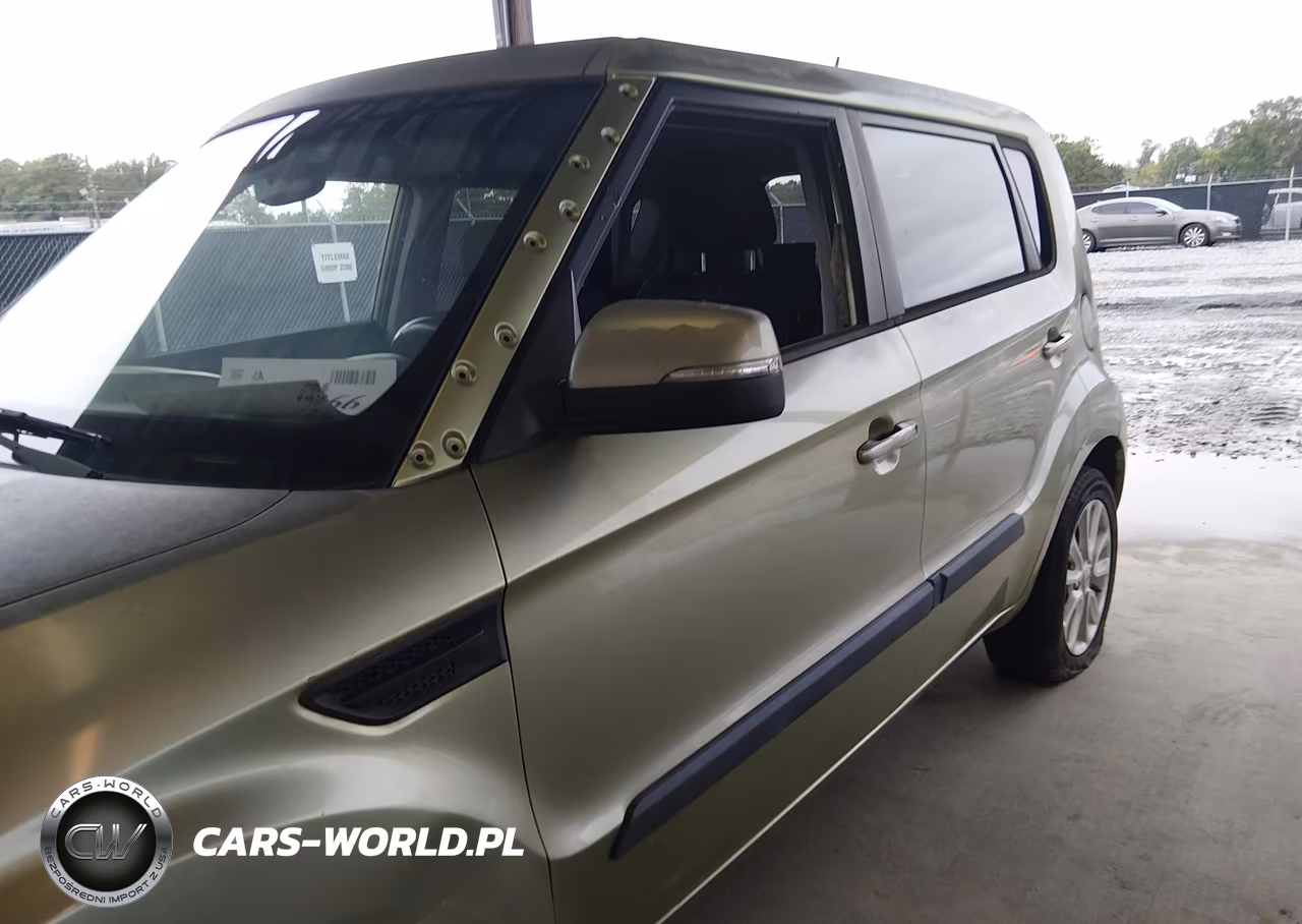 2013 Kia Soul + VIN:KNDJT2A64D7526235 - 6
