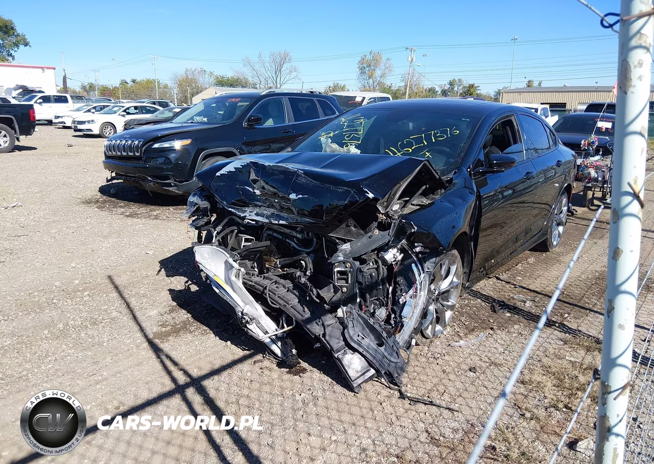 2016 Chrysler 200 S VIN:1C3CCCBG7GN100307 - 2