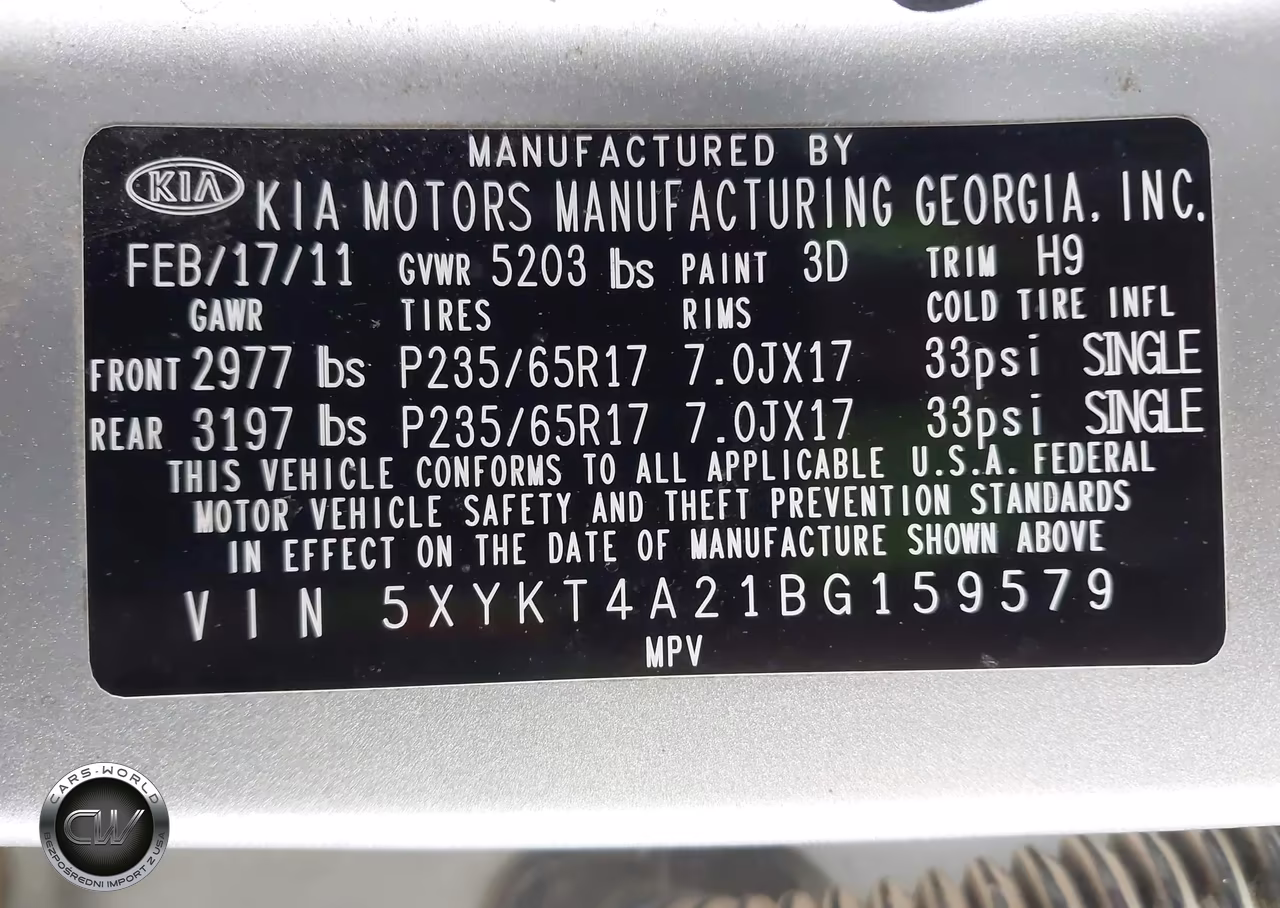 2011 Kia Sorento Lx V6 VIN:5XYKT4A21BG159579 - 9