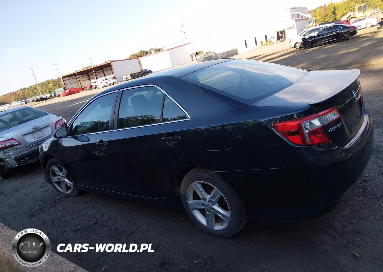 2013 Toyota Camry Se VIN:4T1BF1FK1DU270743 - 14