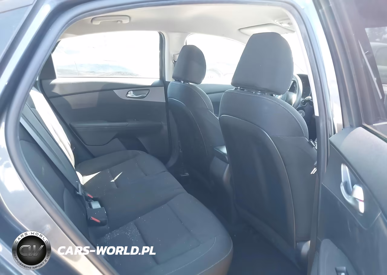 2021 Kia Forte Lxs VIN:3KPF24AD5ME370158 - 8