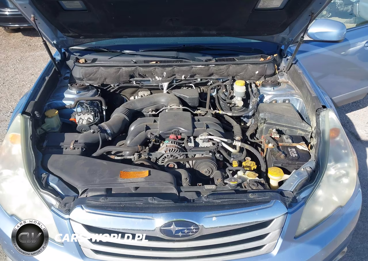 2010 Subaru Outback 3.6R Premium VIN:4S4BRDGC4A2323930 - 10