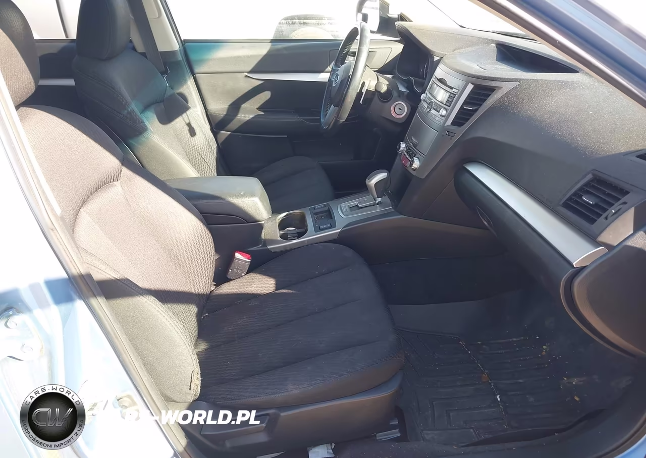2010 Subaru Outback 3.6R Premium VIN:4S4BRDGC4A2323930 - 5