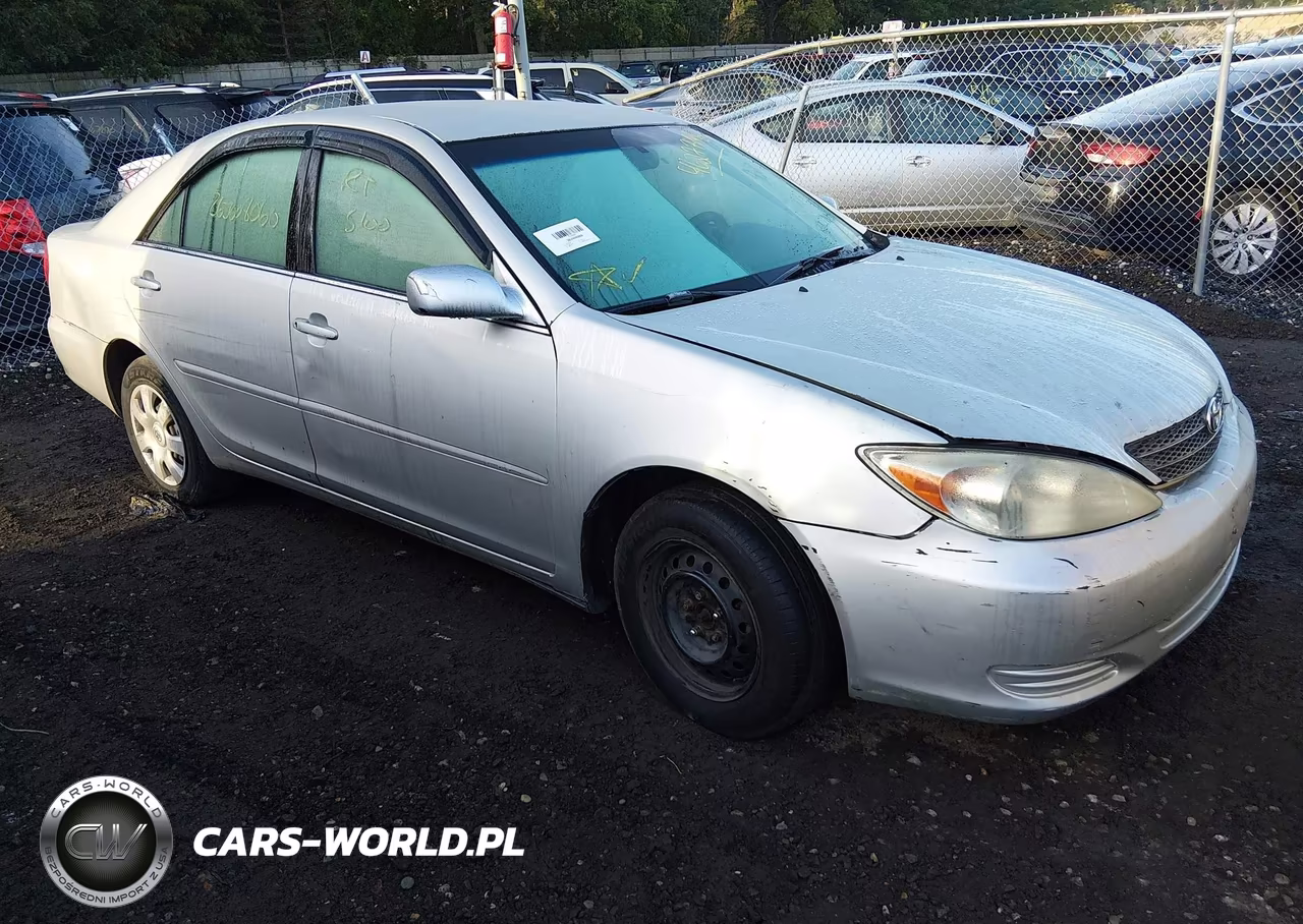 2003 Toyota Camry Le VIN:4T1BE32K33U761706 - 1