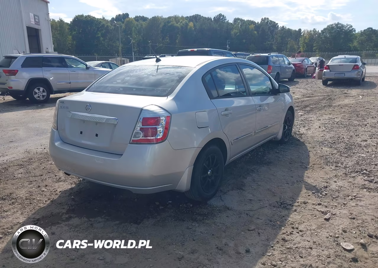 2010 Nissan Sentra 2.0S VIN:3N1AB6AP3AL668881 - 4