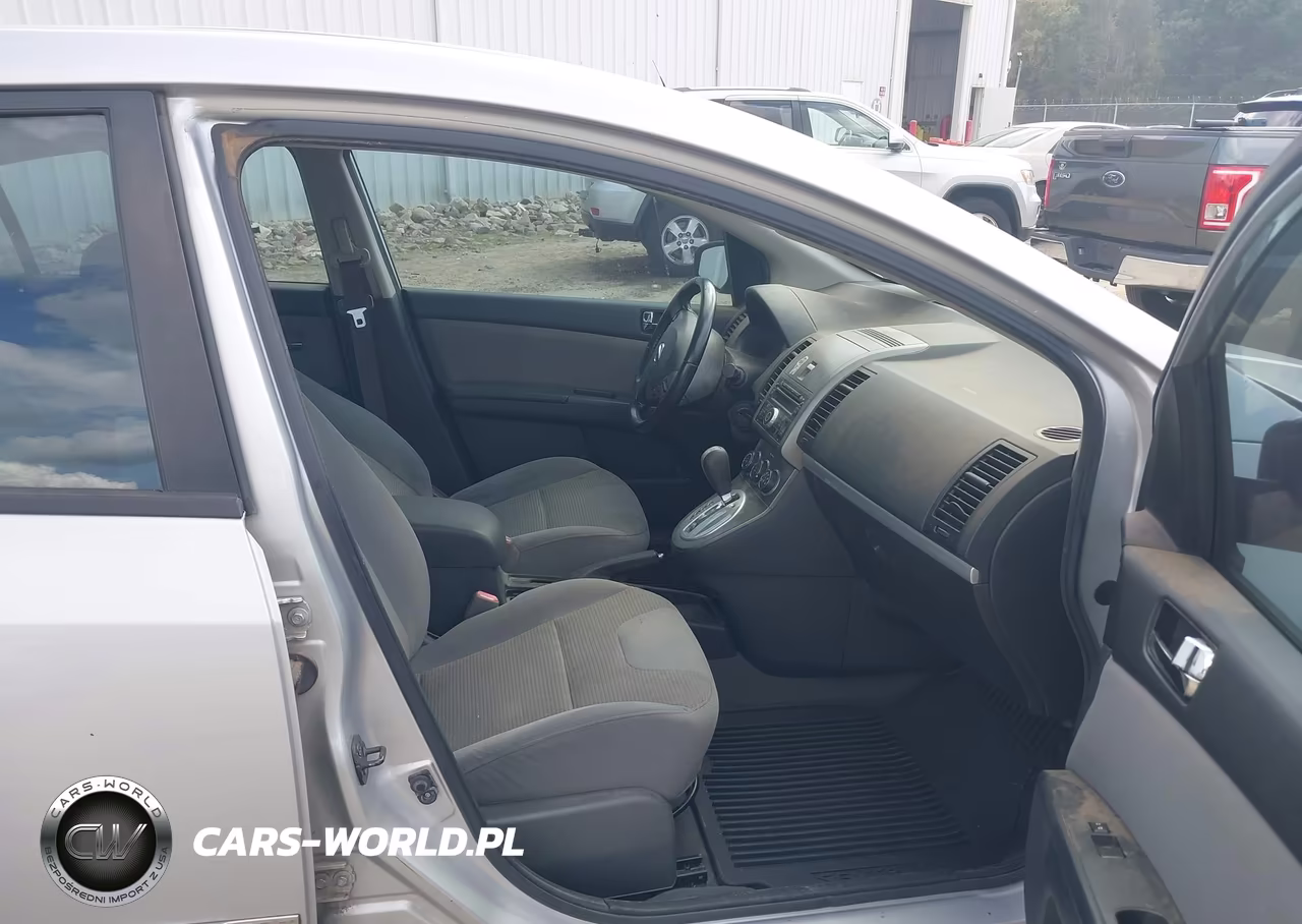 2010 Nissan Sentra 2.0S VIN:3N1AB6AP3AL668881 - 5